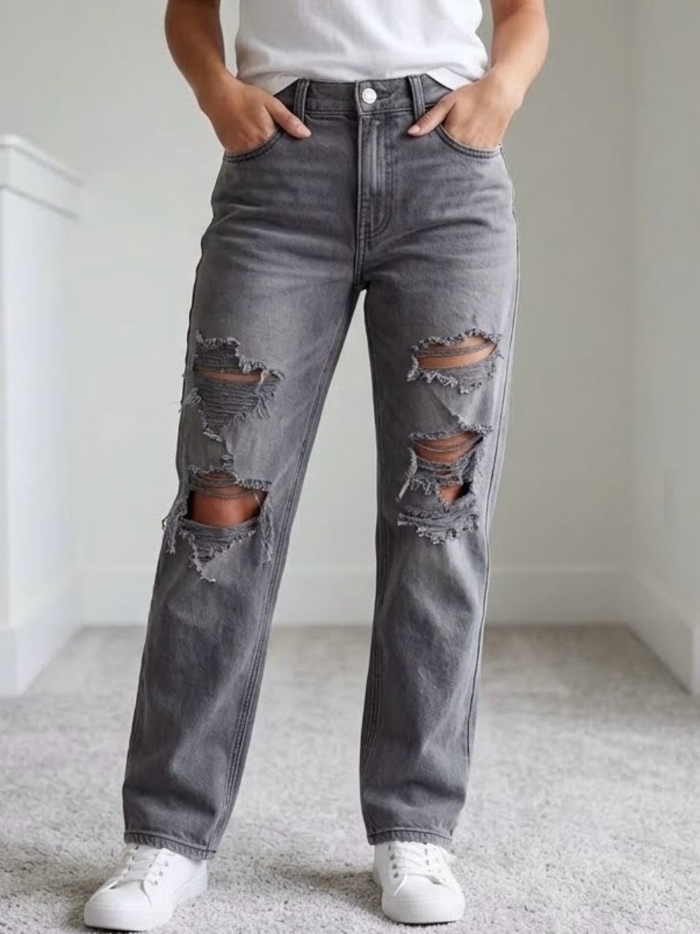 American Eagle Outfitters Charcoal Distressed Boyfriend Jeans